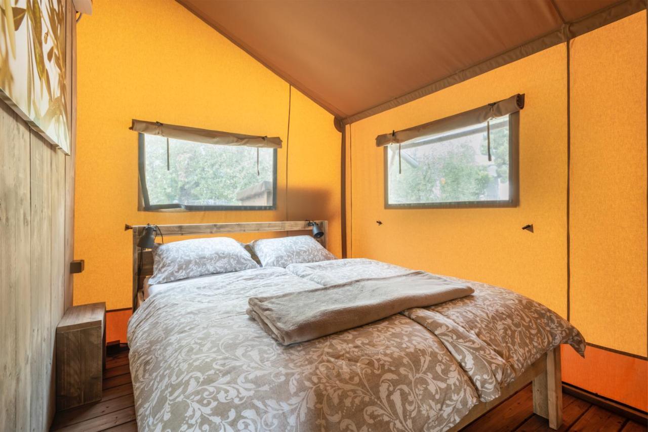 Al Lago Camping & Rooms リーヴァ・デル・ガルダ エクステリア 写真